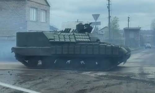 В Україні виготовили евакуаційну машину на базі танка Т-64