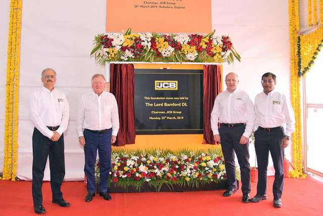JCB побудує новий завод в Індії за 65 млн.
