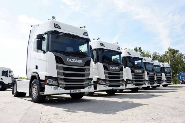 Scania поставила велику партію тягачів українській транспортній компанії
