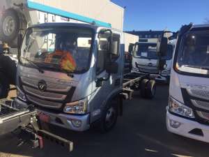 До України почали постачатися новітні китайські вантажівки