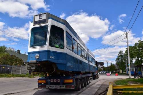 Вінниця отримала 16 трамваїв зі Швейцарії