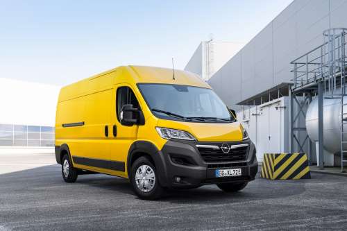 Opel представив нову лінійку фургонів Movano