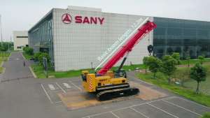 Sany разом з Danfoss представили електричний телескопічний гусеничний кран