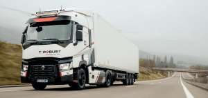 Renault запускає спецсерію відновлених «гоночних» вантажівок