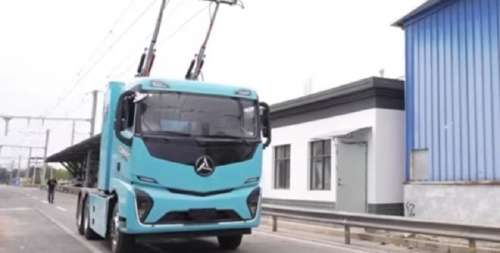 Представили незвичайний гібрид електричної вантажівки та тролейбуса