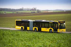 Mercedes-Benz виконує одне із найбільших замовлень на зчленовані автобуси в Європі