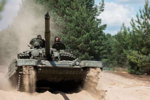 Польща купує у Південної Кореї майже 400 танків та САУ