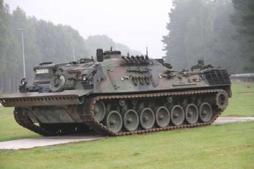 Німеччина передала Україні ще п’ять БРЕМ Bergepanzer 2