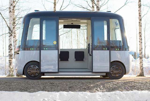 Представлен первый в мире всепогодный робот-автобус