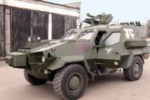 Військові розповіли про особливості експлуатації броньованих машин «Дозор-Б»