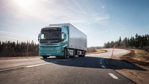Електровантажівки Volvo Trucks працюватимуть під землею