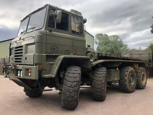 Українські волонтери придбали вантажівки Foden 8×6 Сarrier