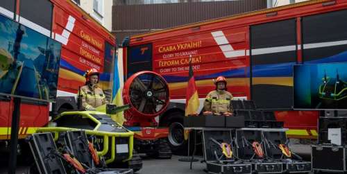 Українські рятувальники отримали обладнання від Німецької асоціації пожежних бригад