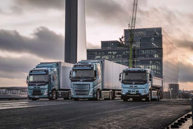 Maersk купує електровантажівки Volvo