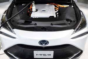 Toyota планує випускати вантажівки на водневих паливних елементах