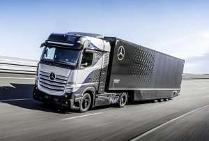 Розпочалися випробування водневої вантажівки Mercedes-Benz GenH2