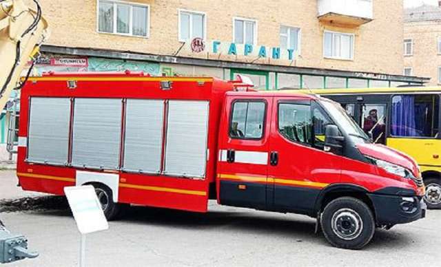 Вітчизняний виробник представив пожежний автомобіль на базі IVECO