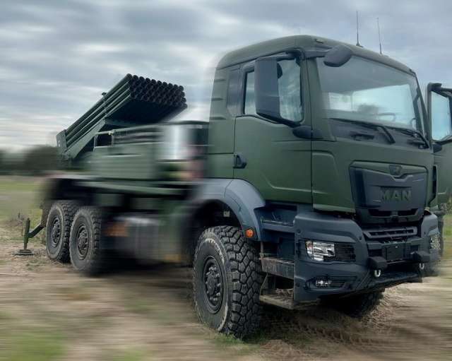Для Нацгвардії РСЗВ «Град» переробили під шасі MAN
