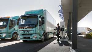 Volvo начала первые поставки электрических грузовиков