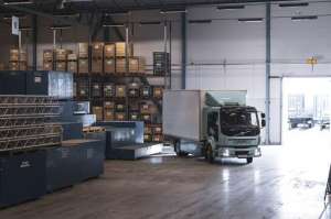 Volvo представила електровантажівки зі збільшеним запасом ходу