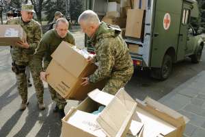 Санітарні «Богдани» доставили медичний вантаж до району проведення ООС