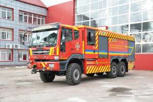 Вітчизняний виробник представив нову модель пожежної машини