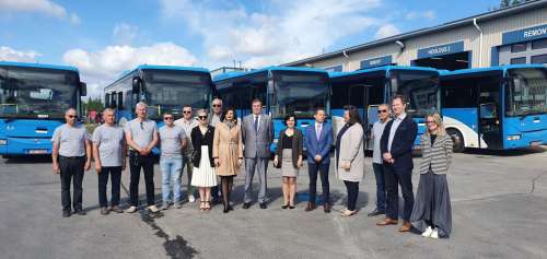 Естонія передає Україні 35 автобусів