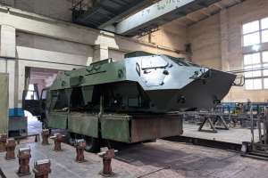 Житомирський бронетанковий завод виготовив свій перший корпус БТР