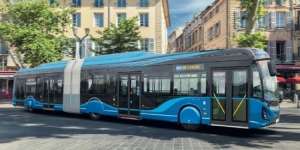 Автобуси IVECO отримають водневі паливні елементи Hyundai