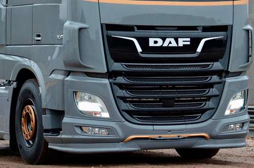 DAF представила спеціальну версію тягача для України