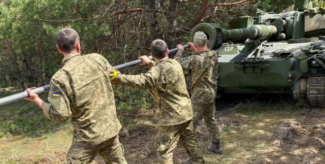 Україна самостійно ремонтуватиме озброєння західного виробництва