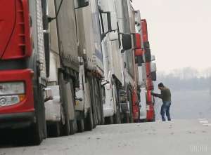 Україна домовилась про додаткові автоперевезення ще з однією країною