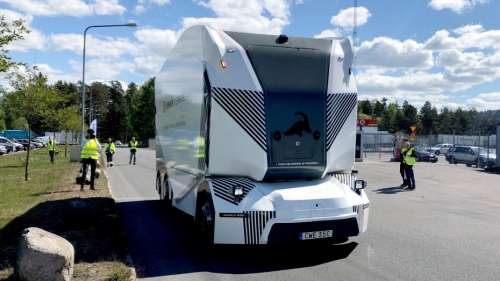 Шведський стартап протестував свої безпілотні вантажівки