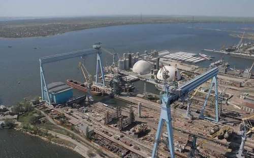 Найбільший суднобудівний завод України виставили на продаж