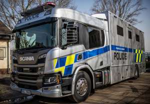 Представили поліцейську вантажівку Scania