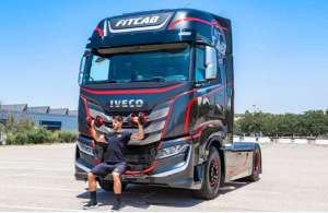 IVECO побудувала спортзал в кабіні вантажівки. Фото