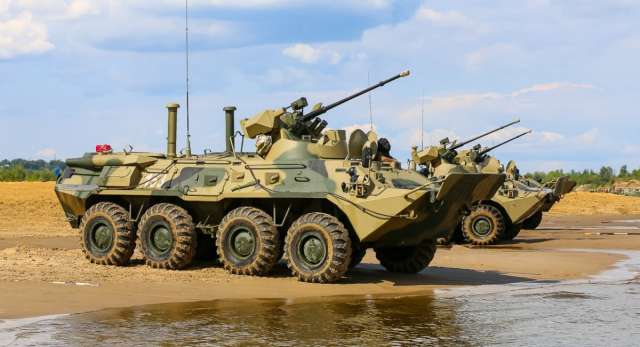 Відразу три абсолютно цілих БТР-82 армії РФ захоплено ЗСУ