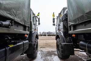 Реєструвати автомобілі у військкоматах більше не потрібно