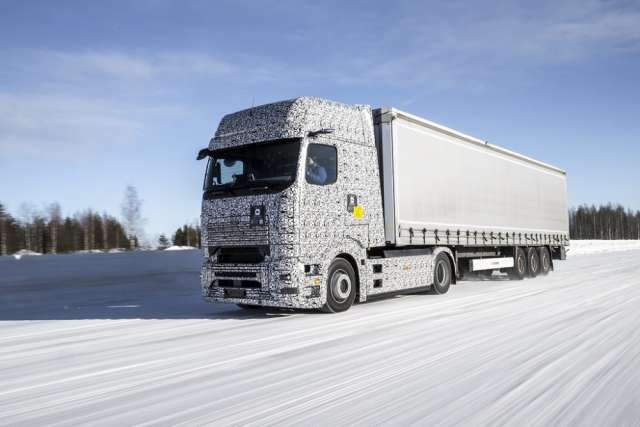 Mercedes-Benz Trucks випробував електровантажівки за умов суворої фінської зими