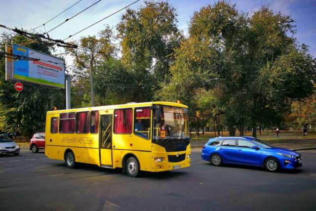 Де в Україні виробляють автобуси