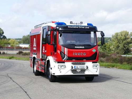 Німецький автовиробник представив унікальну пожежну машину