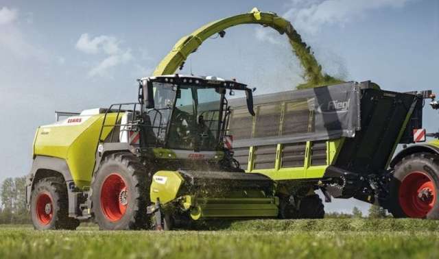 Claas представив найпотужнішу серію кормозбиральних комбайнів Jaguar 1000