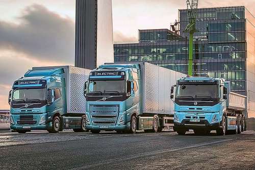 Volvo Trucks начинает продажи полностью электрических крупнотоннажных грузовиков