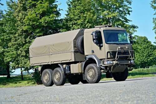 Tatra представила нову версію своєї популярної армійської вантажівки