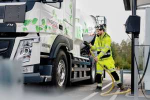 Volvo починає випробування електричних вантажівок Volvo FM та Volvo FMX в реальних умовах експлуатації