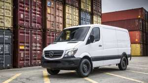 Mercedes-Benz відзвітував про істотне зростання попиту на комерційні фургони