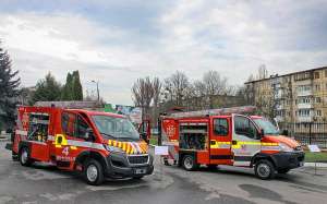 Спасатели получили спецавтомобили на базе Peugeot и IVECO