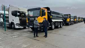 В Україні передали партію нових самоскидів Scania