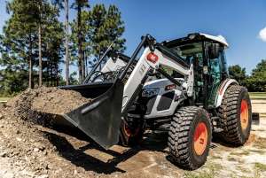 Bobcat представив власні комунальні трактори
