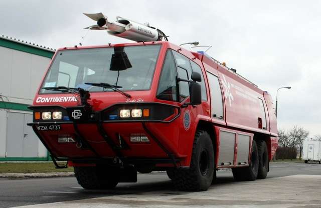 Україні передали унікальні пожежні автомобілі